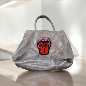 Rare Betsey Johnson Shiny Silver Lips Purse Rolling Stones